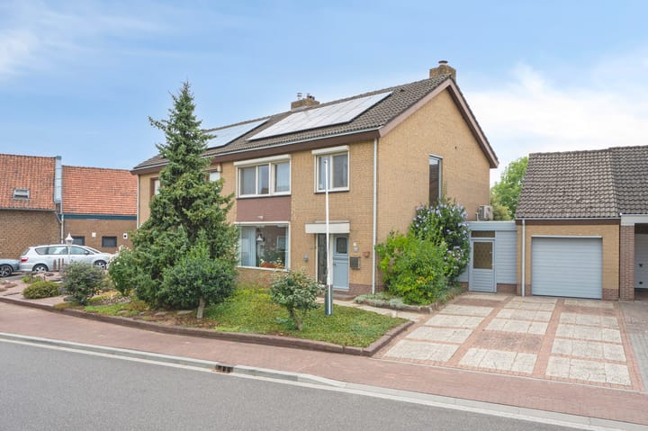 Veeweg 3 in Einighausen foto