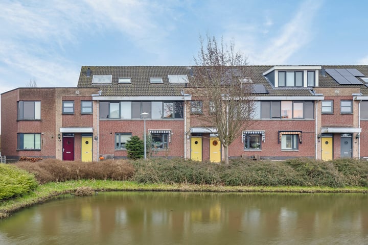 Veldewater 51 in Nieuwerkerk aan den IJssel foto