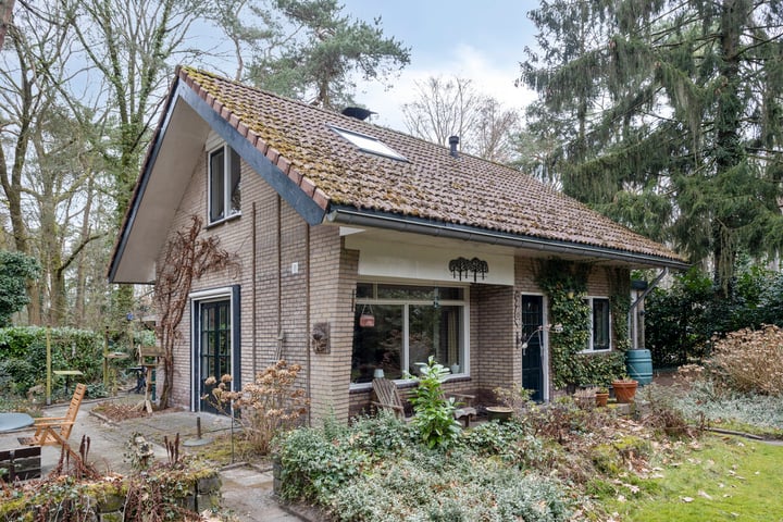Veldhaarweg 16C in Enschede foto