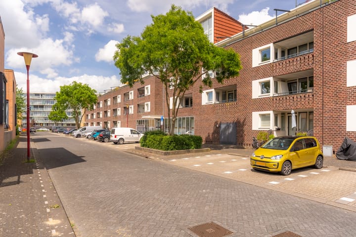 Veldhoeve 90 in Nieuwegein foto