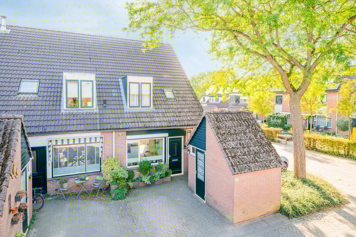 Veldhommel 67 in Deventer foto