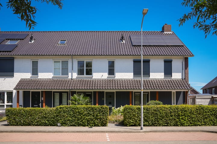 Veldlaan 21 in Beneden-Leeuwen foto