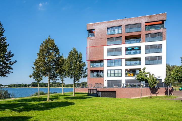 Veldoven 21 in Cuijk foto