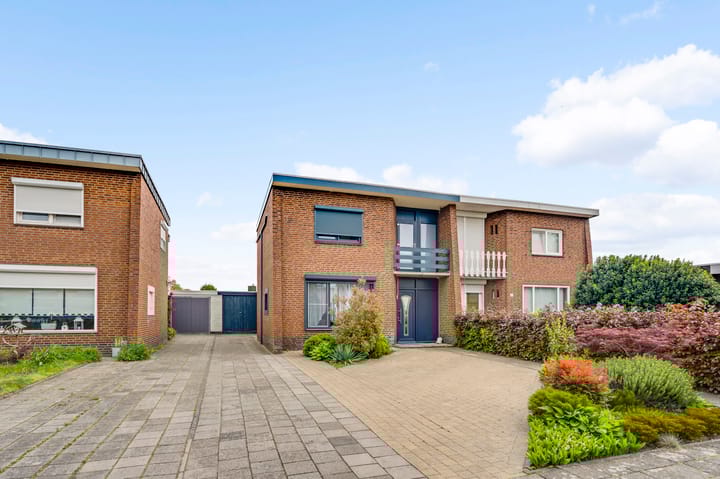Veldstraat 18 in Stramproy foto