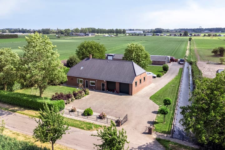Foto van woning Veldstraat 27, Wijk en Aalburg