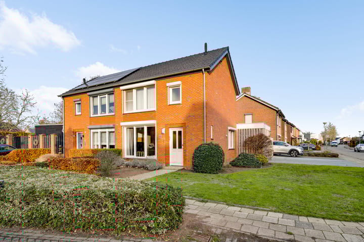 Veldstraat 46 in Stramproy