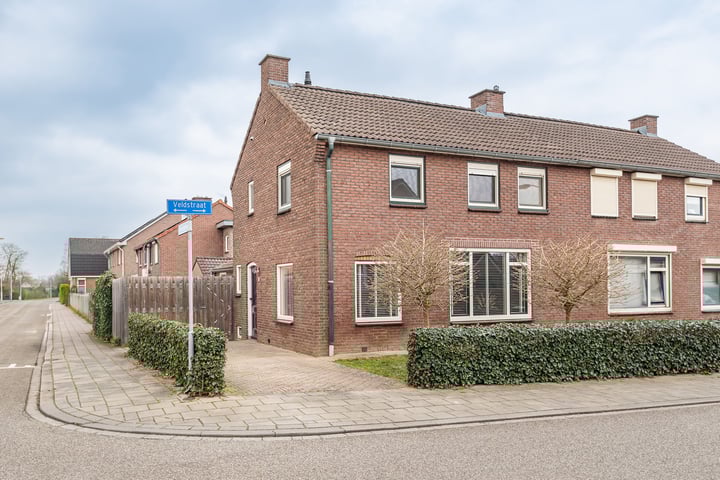 Veldstraat 74 in Ulft foto