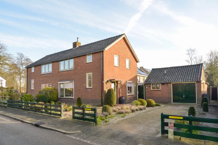 Veldweg 55 in Eemnes foto