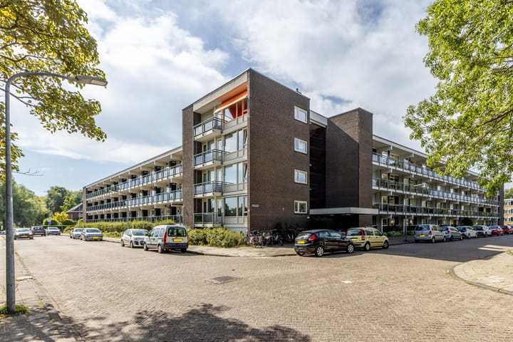 Veldzigtlaan 102 in Haarlem foto