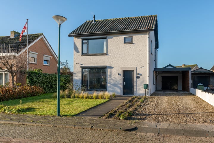 Velftstraat 4 in Heesch foto
