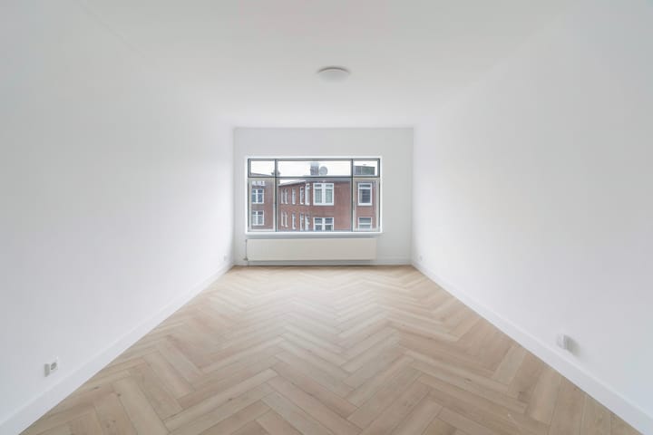 Veluweplein 48 in 's-Gravenhage foto