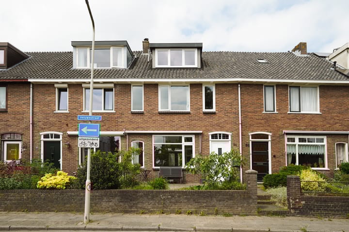 Veluwestraat 38 in Arnhem foto