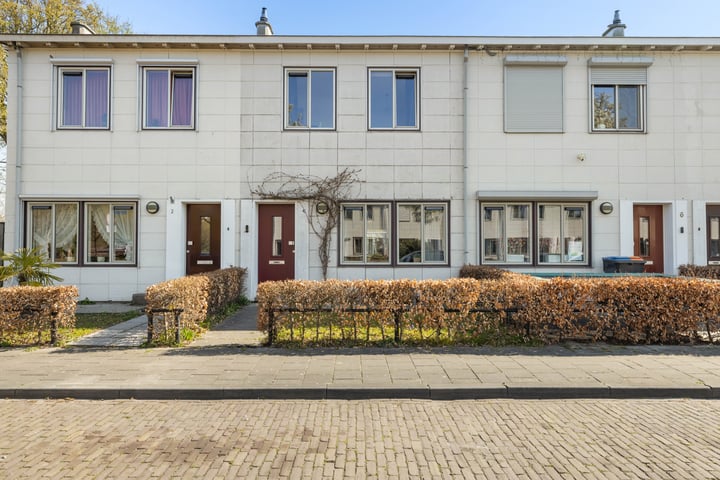 Veluwestraat 4 in Tilburg foto