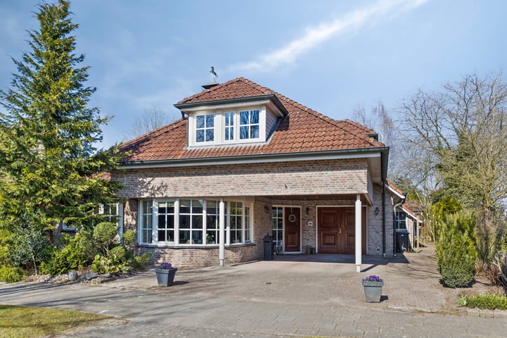 Veluwestraat 80 in Hengelo foto