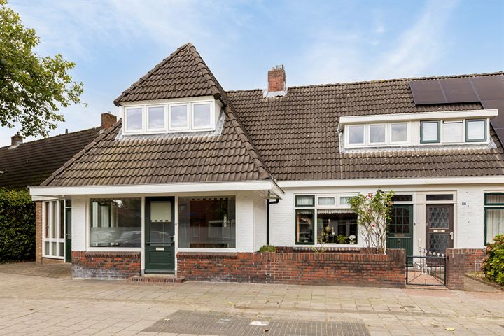Venderinksweg 51 in Hengelo foto