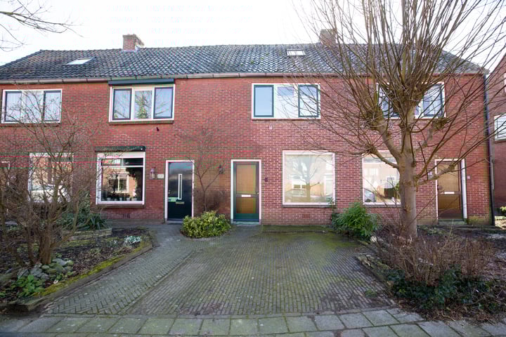Venestraat 12 in Winterswijk foto