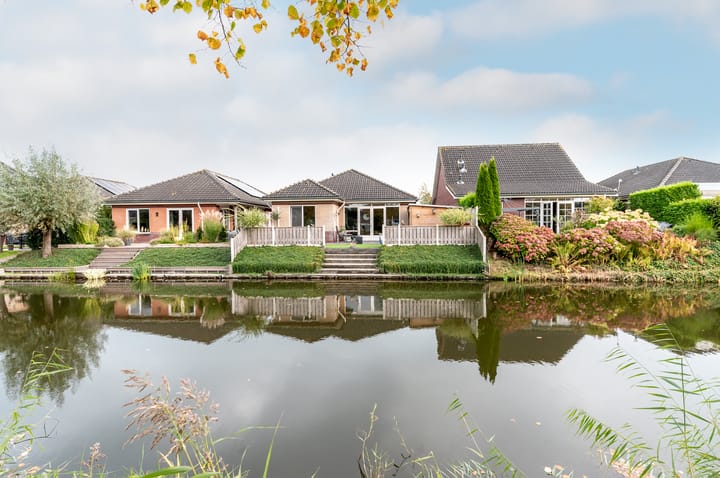 Vennendal 27 in Lelystad foto