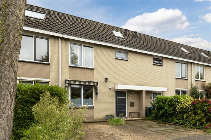 Venuslaan 27 in Breda foto
