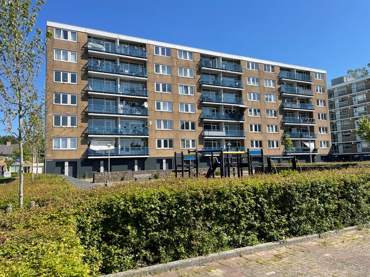 Venusstraat 124 in Alphen aan den Rijn foto