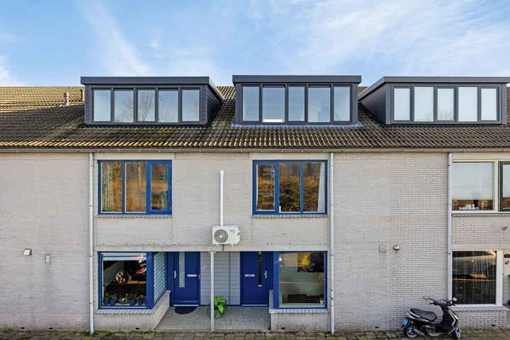 Vera Bondamstraat 12 in Leiden foto