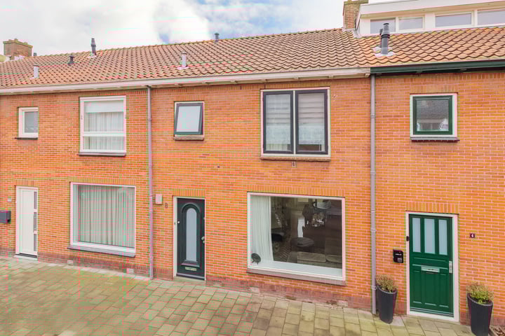 Verbindingsstraat 8 in Velsen-Noord foto