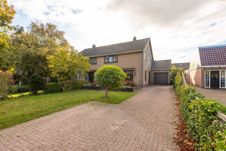 Verbindingsweg 22 in Wieringerwerf foto