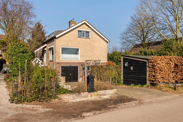 Vergardeweg 18 in Wadenoijen foto