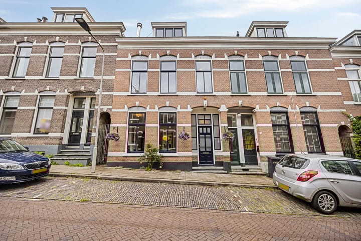Verhuellstraat 16 in Arnhem foto