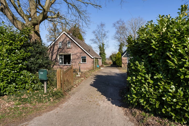 Verl Hoogeveense Vaart 128 in Geesbrug