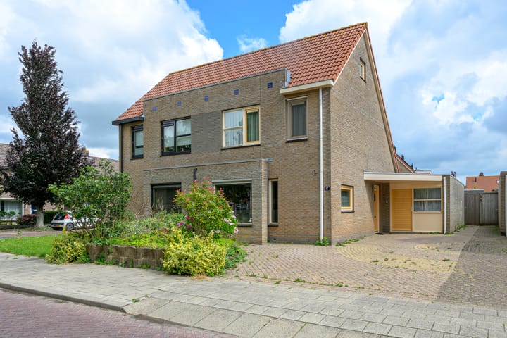 Verlengde Breestraat 12 in Middenmeer foto