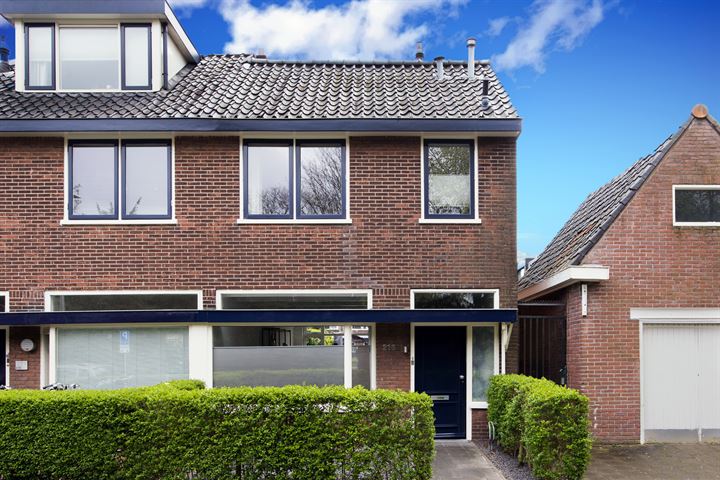 Verlengde Hoogravenseweg 216 in Utrecht foto