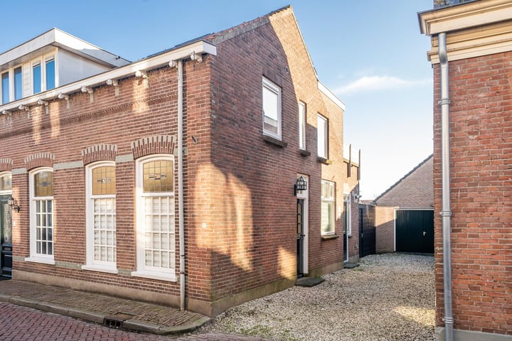 Verlengde Hoogstraat 10 in Montfoort foto