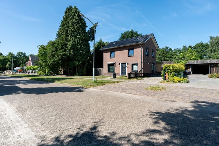 Verlengde Scholtenskanaal WZ 6 in Emmer-Compascuum foto