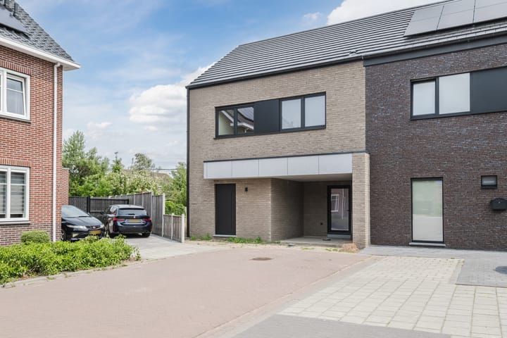 Vermeerplein 9 in Clinge foto
