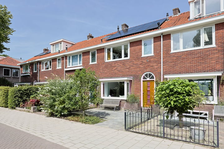 Vermeerstraat 6 in Zaandam foto