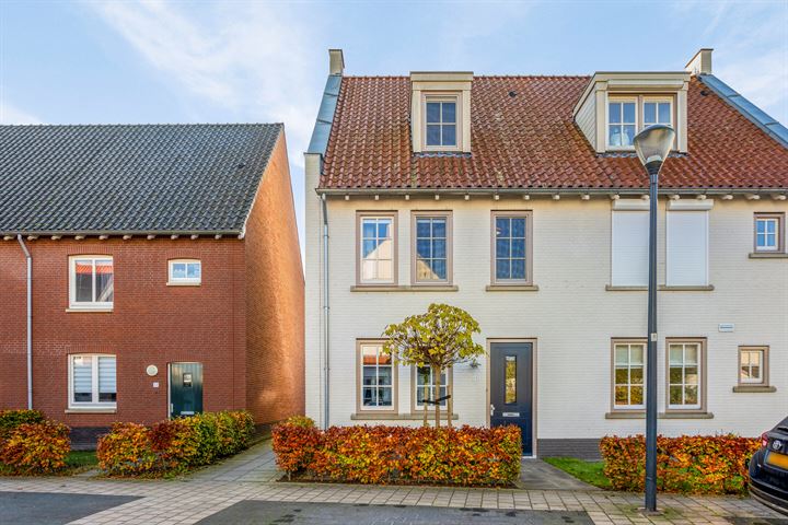 Vermulstdonk 15 in Helmond foto