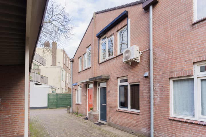Vernieuwde Boogerd 10 in Delft foto