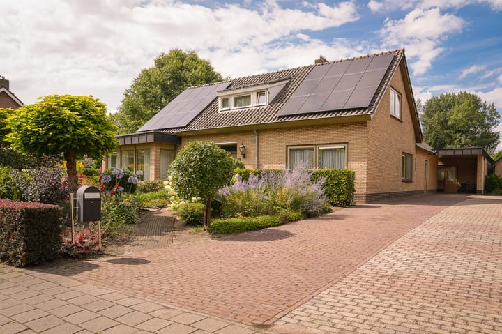 Viaductstraat 68 in Wamel foto