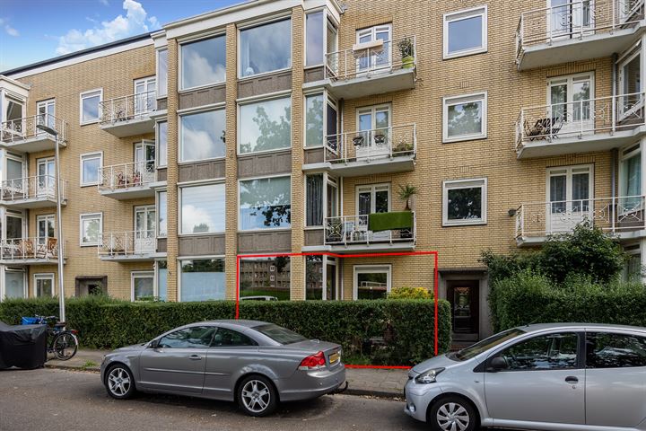 Victor Hugoplantsoen 4 in Utrecht foto