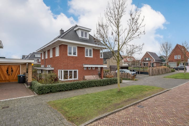 Vierlingsbeeklaan 85 in Amstelveen foto