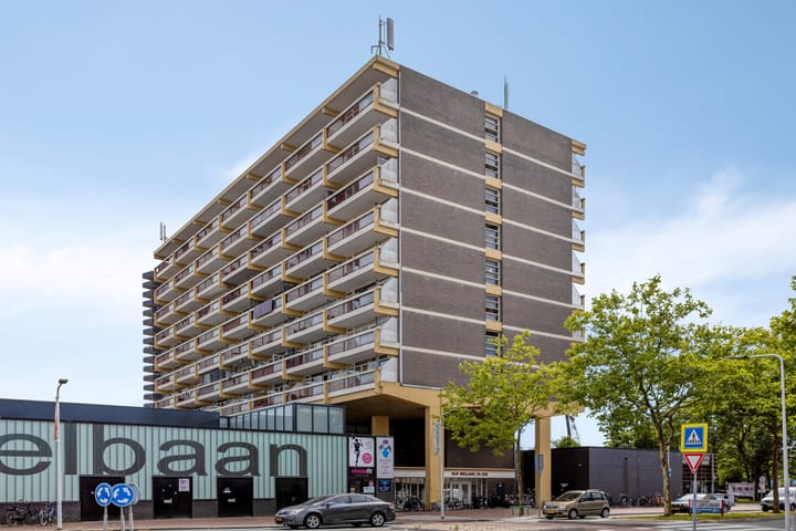Vijf Meilaan 158 in Leiden foto
