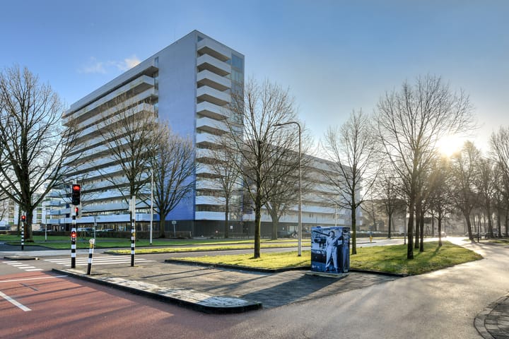 Vijfhagen 8 in Breda foto