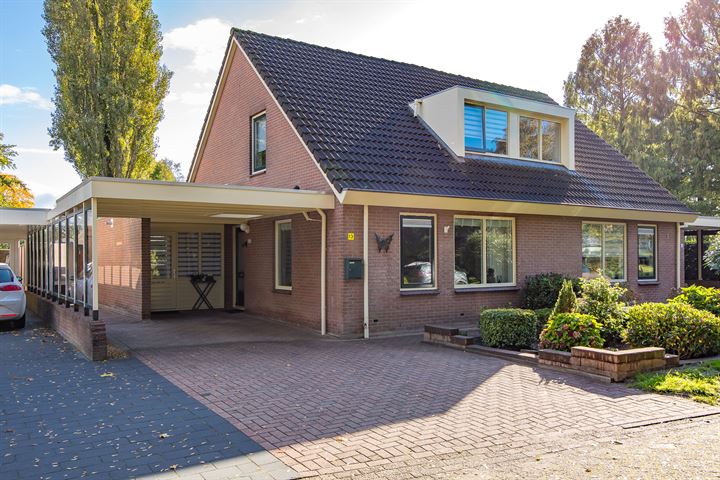 Vijverlaan 13 in Nieuw-Buinen foto