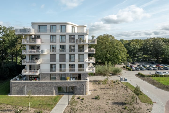 Vijverlaan 4 in Heerenveen foto