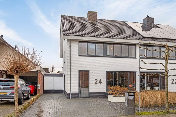 Vijverstraat 24 in Ootmarsum foto