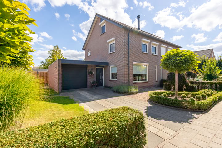 Vijverstraat 42 in Nieuwendijk foto
