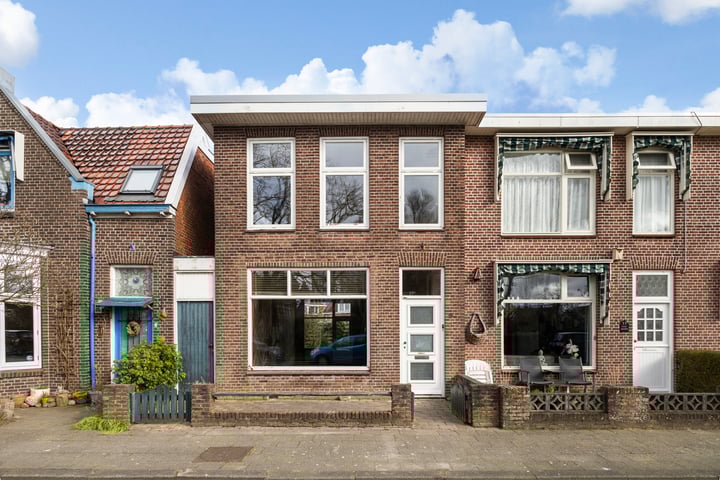 Vijverstraat 9 in Leeuwarden foto