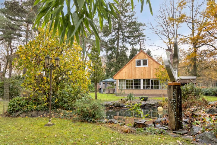 Vijverweg 1 in Diepenheim