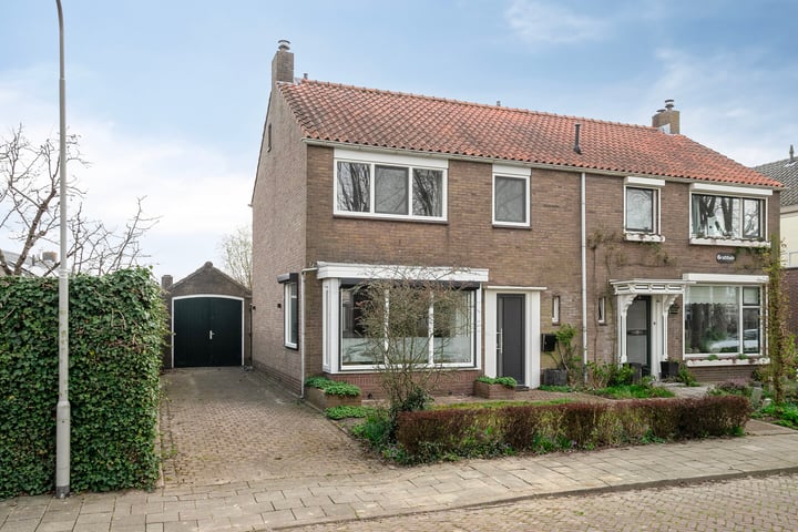 Vijverweg 6 in Kloetinge foto