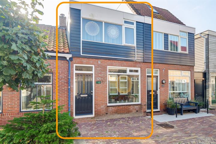 Vijzelstraat 121 in Den Helder foto